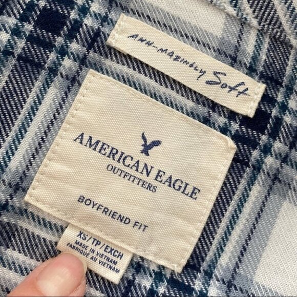 American Eagle  Outfitters plaid button down shirt, long sleeves, high-low hem - Picture 9 of 10